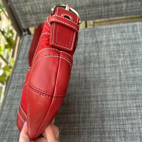 RARE Coach Y2K Red Signature Soho Logo Canvas Leather Buckle Small Shoulder Bag - Picture 8 of 16